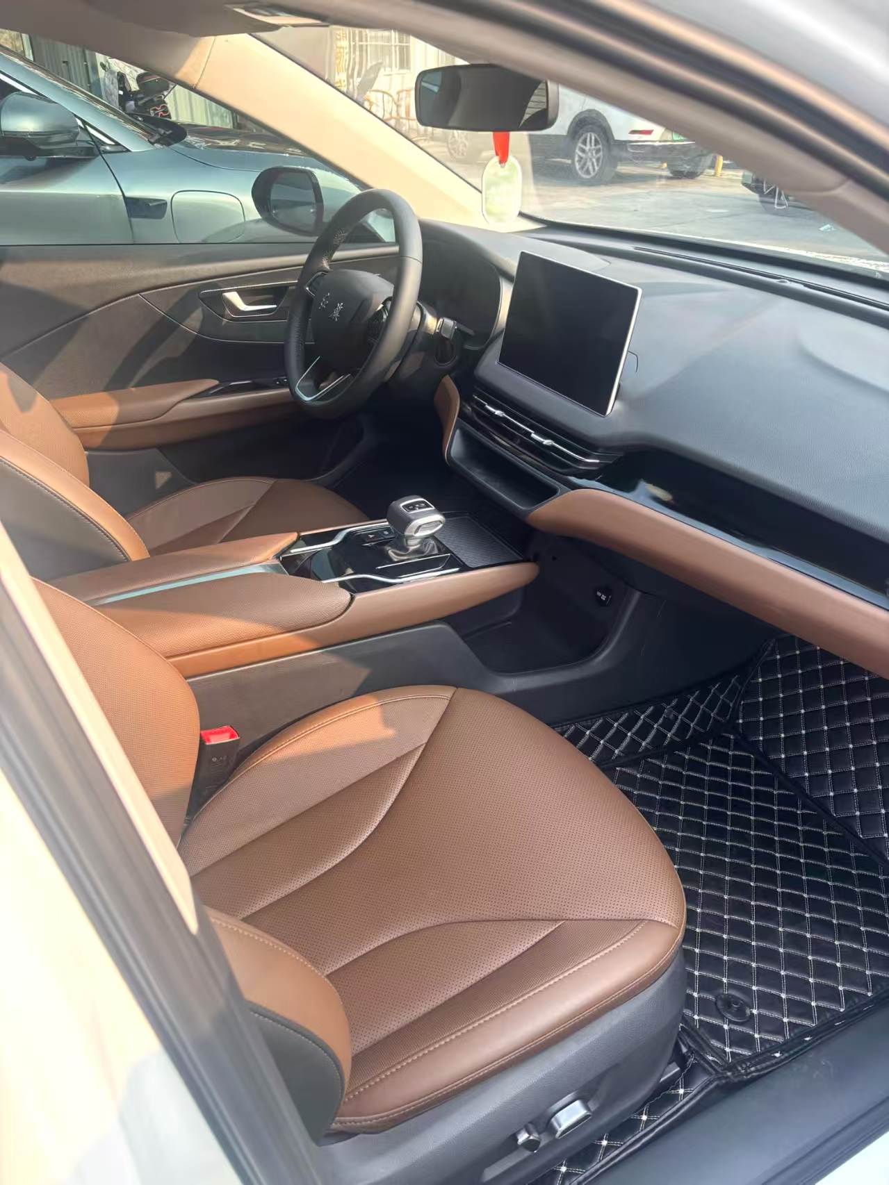 Hongqi H5 2021 Facelift 1.5T DCT Qiyun Edition