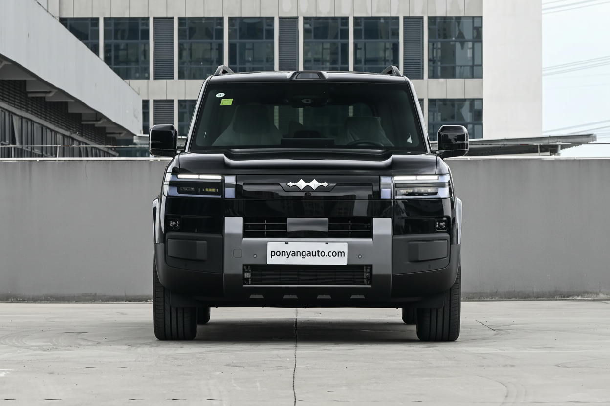 Fang Cheng Bao Titan 7 - Front
