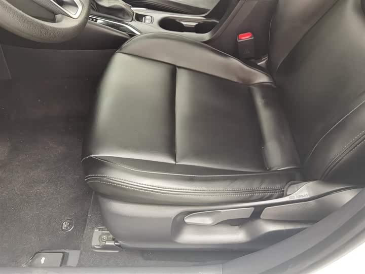 2023 Toyota Levin Hybrid 1.8L | 31.6k km |