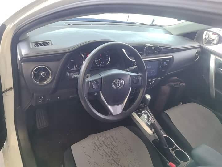 Toyota Corolla 2017 Facelift 1.2T GL-i - 0 Transfers · Global Classic Sedan (China V)