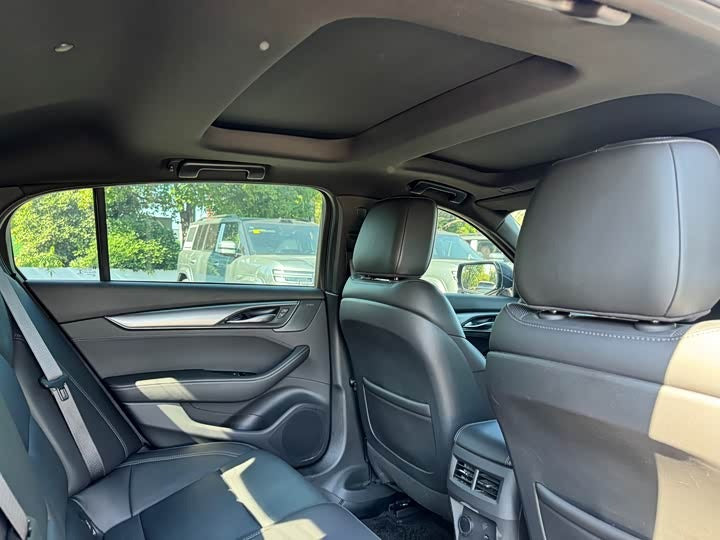 Cadillac CT5 2024 Luxury Edition — 20,000km | Black | Ningbo, China