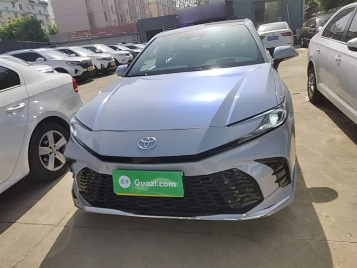 Toyota Camry 2024 Hybrid 2.0HXS Sport