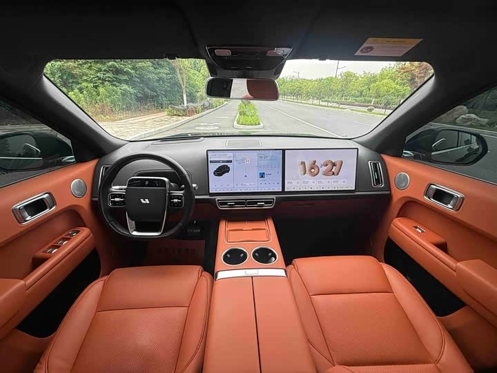 Li Auto L9 2023 Pro - Flagship Extended Range 6-Seater SUV (Nearly New)