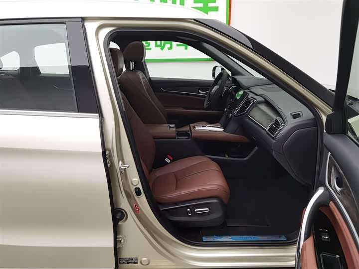 Honda UR-V 2020 370TURBO 2WD Premium Edition - 5-Seater · 272HP · Excellent Value SUV