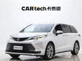 2023 Toyota Sienna 2.5L Hybrid Premium – Low Mileage