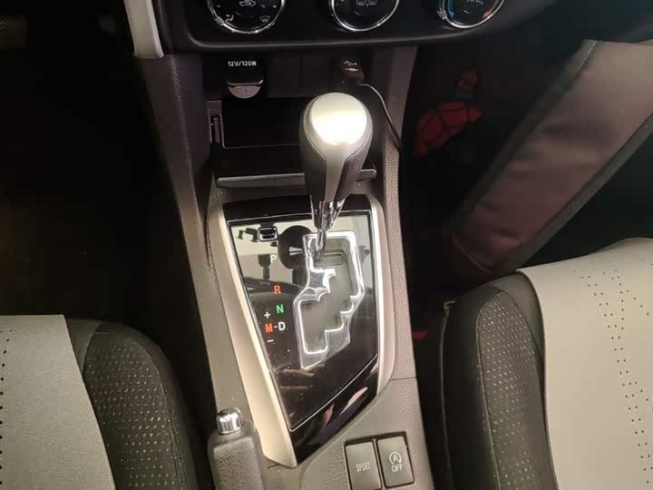 Toyota Corolla 2017 Facelift 1.2T GL-i - 0 Transfers · Global Classic Sedan (China V)