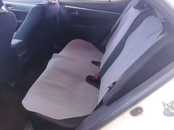 Toyota Corolla 2017 Facelift 1.2T GL-i - 0 Transfers · Global Classic Sedan (China V)