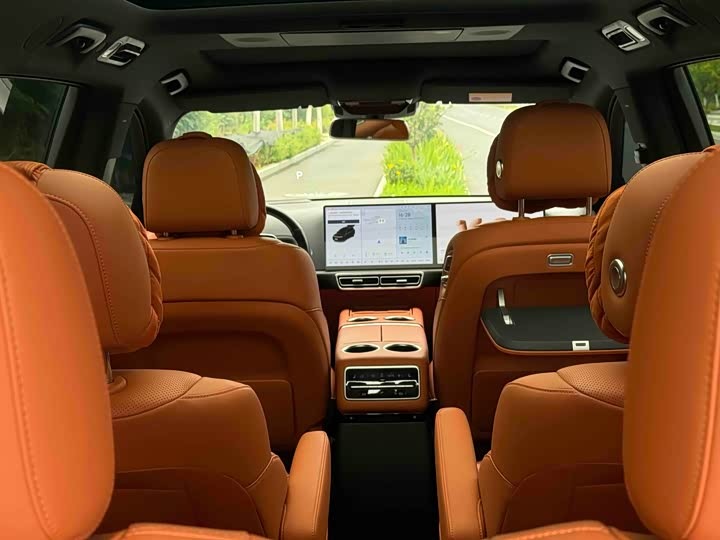 Li Auto L9 2023 Pro - Flagship Extended Range 6-Seater SUV (Nearly New)