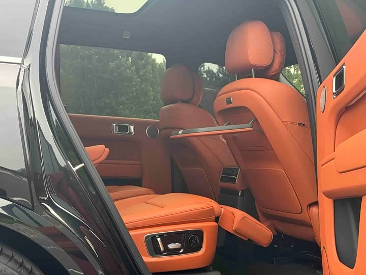 Li Auto L9 2023 Pro - Flagship Extended Range 6-Seater SUV (Nearly New)