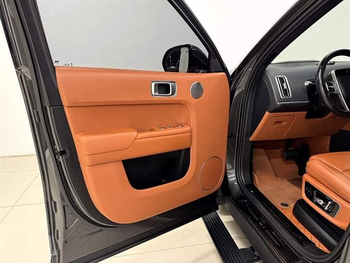 2022 Li Auto L9 Max