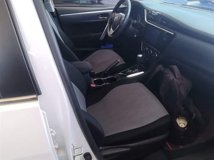 Toyota Corolla 2017 Facelift 1.2T GL-i - 0 Transfers · Global Classic Sedan (China V)