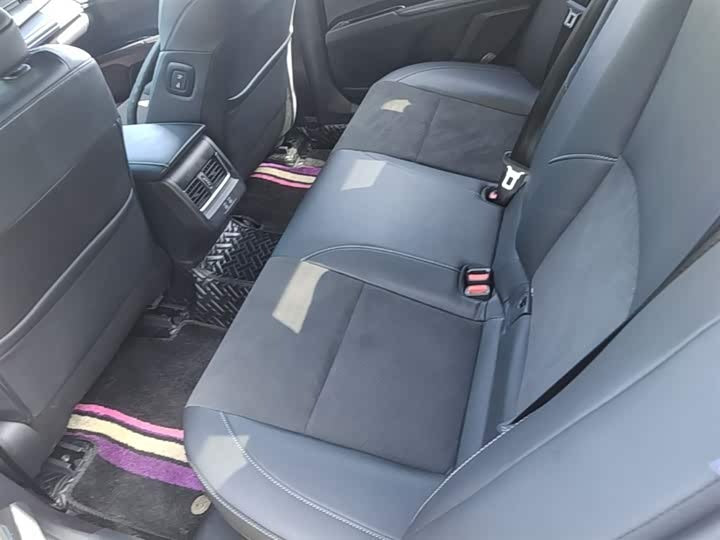 Toyota Camry 2024 Hybrid 2.0HXS Sport