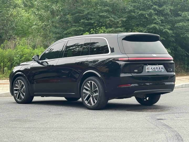 Li Auto L9 2023 Pro - Flagship Extended Range 6-Seater SUV (Nearly New)