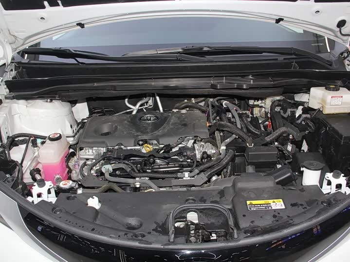 2023 Toyota Sienna 2.5L Hybrid Premium – Low Mileage