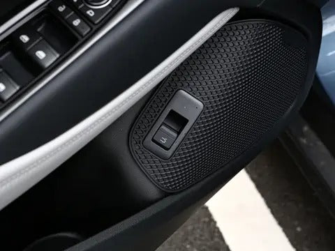 2025 BYD Seal 06 DM-i Wagon 80KM Noble (BYD7150ADHEV6) — Snowy White / Ocean Grey