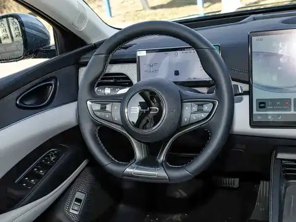 2026 BYD Sealion 06 DM-i Smart Enjoy Edition 210KM Flagship – BYD7150ADHEV14, Atlantis Gray / Sea Salt Gray