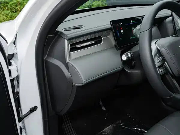 2025 BYD Qin PLUS EV Gen-II 510KM Smart Driving Entry – BYD7008BEVC2, Snow White / Muyun Gray
