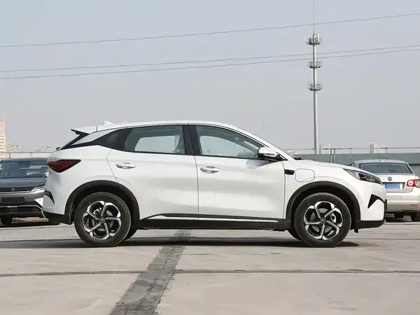 2025 BYD Yuan PLUS Gen-II Smart Driving 430KM Leading – BYD7003BEVA, Snow White / Beige Two-Tone