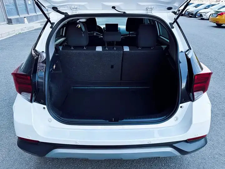 Toyota Yaris L ZhiXuan 2022 1.5L CVT Leading PLUS Edition — 0 Transfers, 30K km, Harbin, Chin