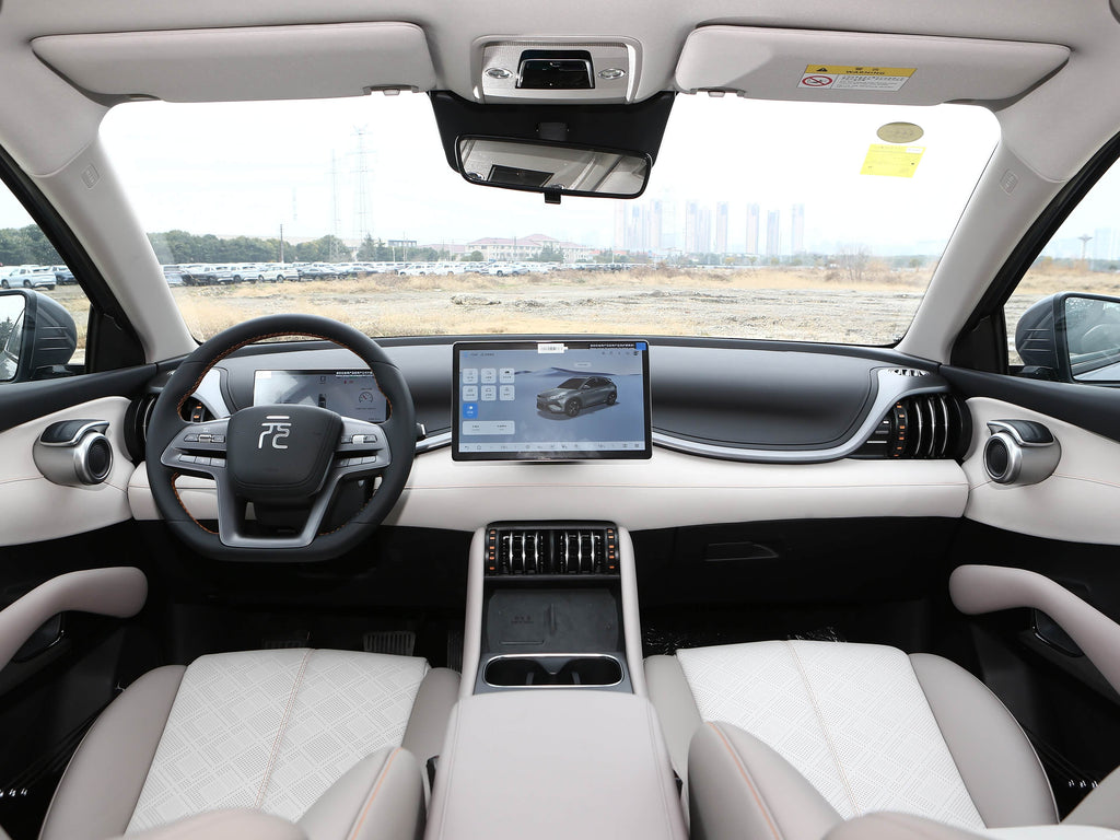 2025 BYD Yuan PLUS Gen-II Smart Driving 430KM Leading – BYD7003BEVA, Snow White / Beige Two-Tone