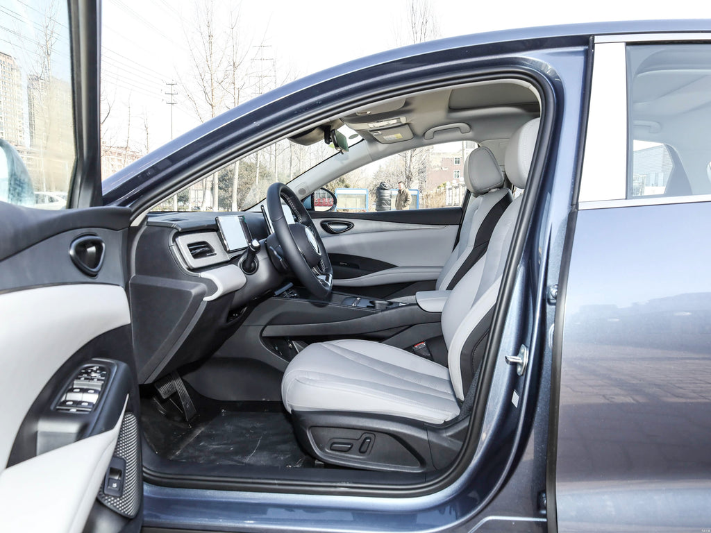 2026 BYD Sealion 06 DM-i Smart Enjoy Edition 210KM Flagship – BYD7150ADHEV14, Atlantis Gray / Sea Salt Gray