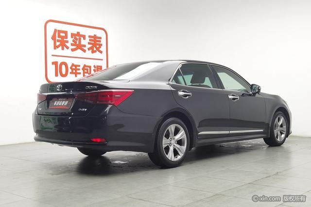 Toyota Crown 2017 2.0T Fashion