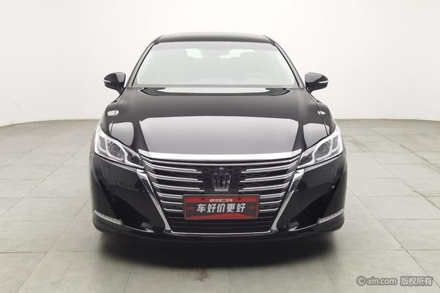 Toyota Crown 2017 2.0T Fashion
