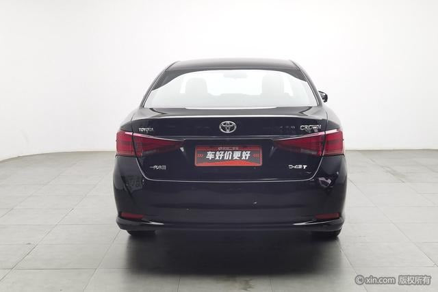 Toyota Crown 2017 2.0T Fashion