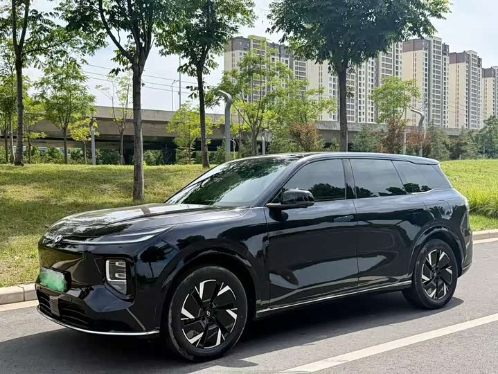 2025 Changan Qiyuan Q07 Elite PHEV SUV | 20,000km | 145km EV Range | 0 Transfers