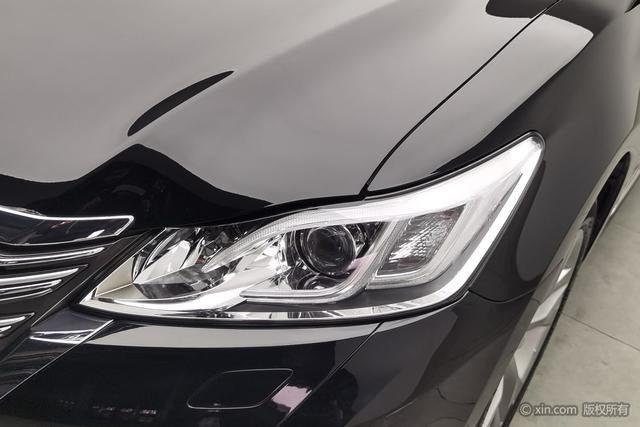 Toyota Crown 2017 2.0T Fashion