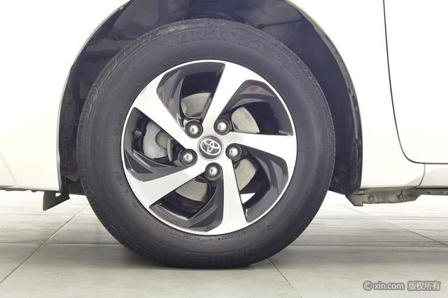 Toyota Levin Hybrid 2017 Facelift 1.8H GS CVT Elite Sunroof