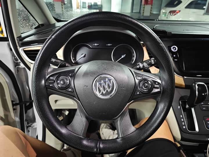 Buick GL8 2018 ES 28T Comfort Edition — 197,000km | White | Rizhao, China Short Description: