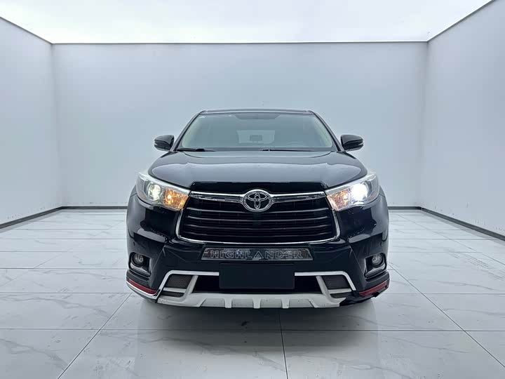 2017 Toyota Highlander 2.0T Elite Edition 5-Seater — Spacious Family SUV | Hefei, China