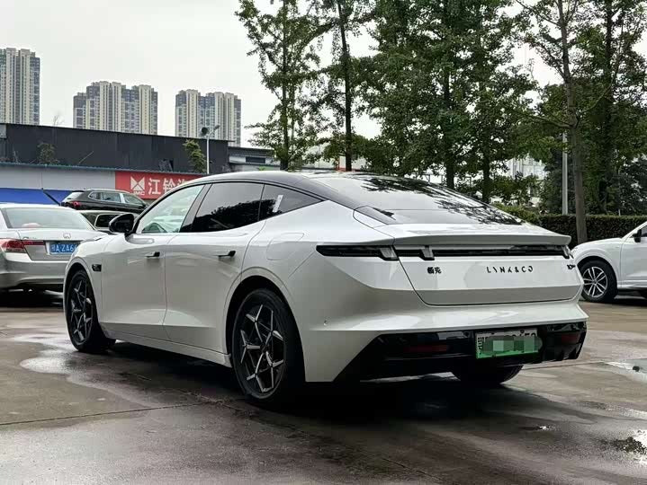 2025 Lynk & Co 10 EM-P 120 AWD Ultra | 3,000km | 1st Owner