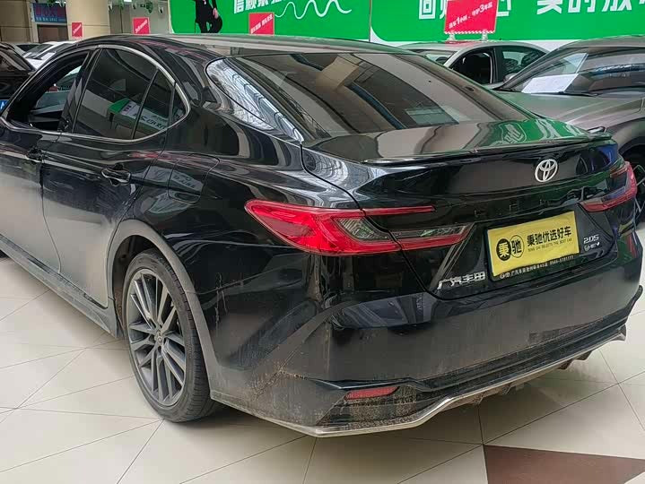 Toyota Camry 2024 Hybrid 2.0HGVP Luxury