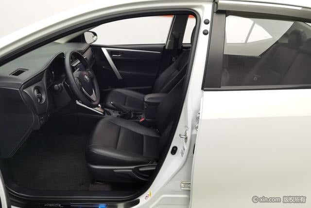 Toyota Levin Hybrid 2017 Facelift 1.8H GS CVT Elite Sunroof