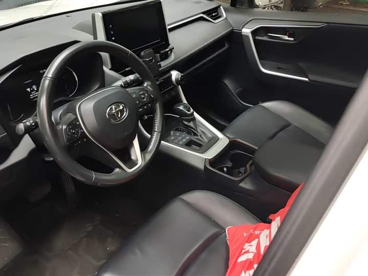 2020 Toyota RAV4 2.0L CVT AWD (Fengshang PLUS) – Low Mileage