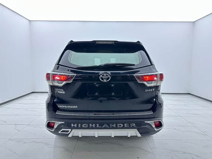 2017 Toyota Highlander 2.0T Elite Edition 5-Seater — Spacious Family SUV | Hefei, China