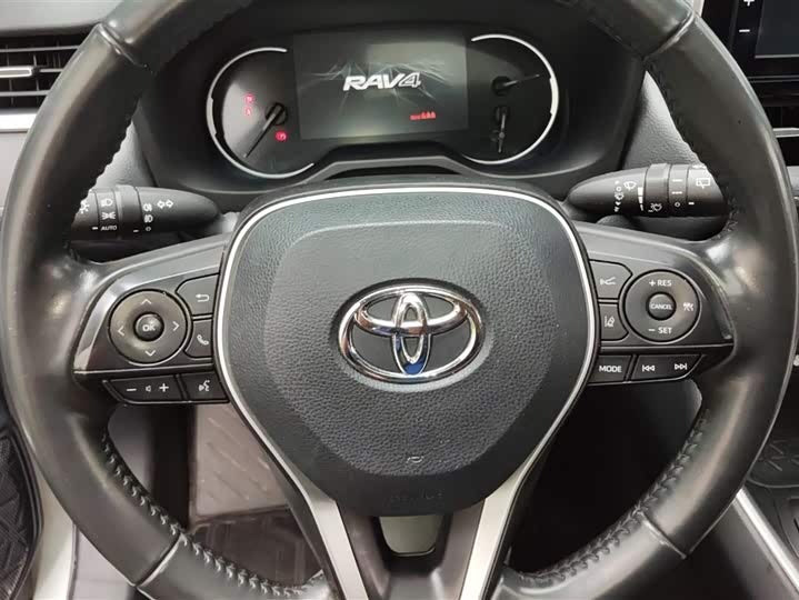2020 Toyota RAV4 2.0L CVT AWD (Fengshang PLUS) – Low Mileage