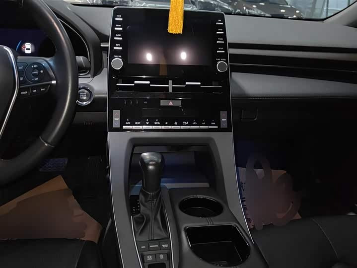 2021 Toyota Avalon 2.5L Luxury – Low Mileage, Black, Auto