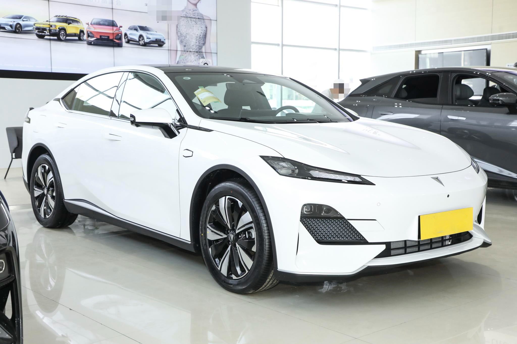 Deepal SL03 2025 Facelift 140 Range-Extended (REEV) Elite