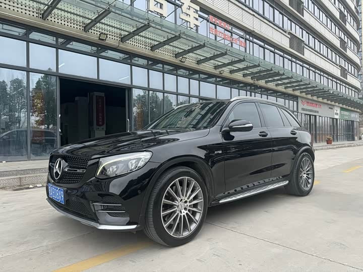 Mercedes-Benz AMG GLC 43 4MATIC (2017) - High-Performance Luxury SUV