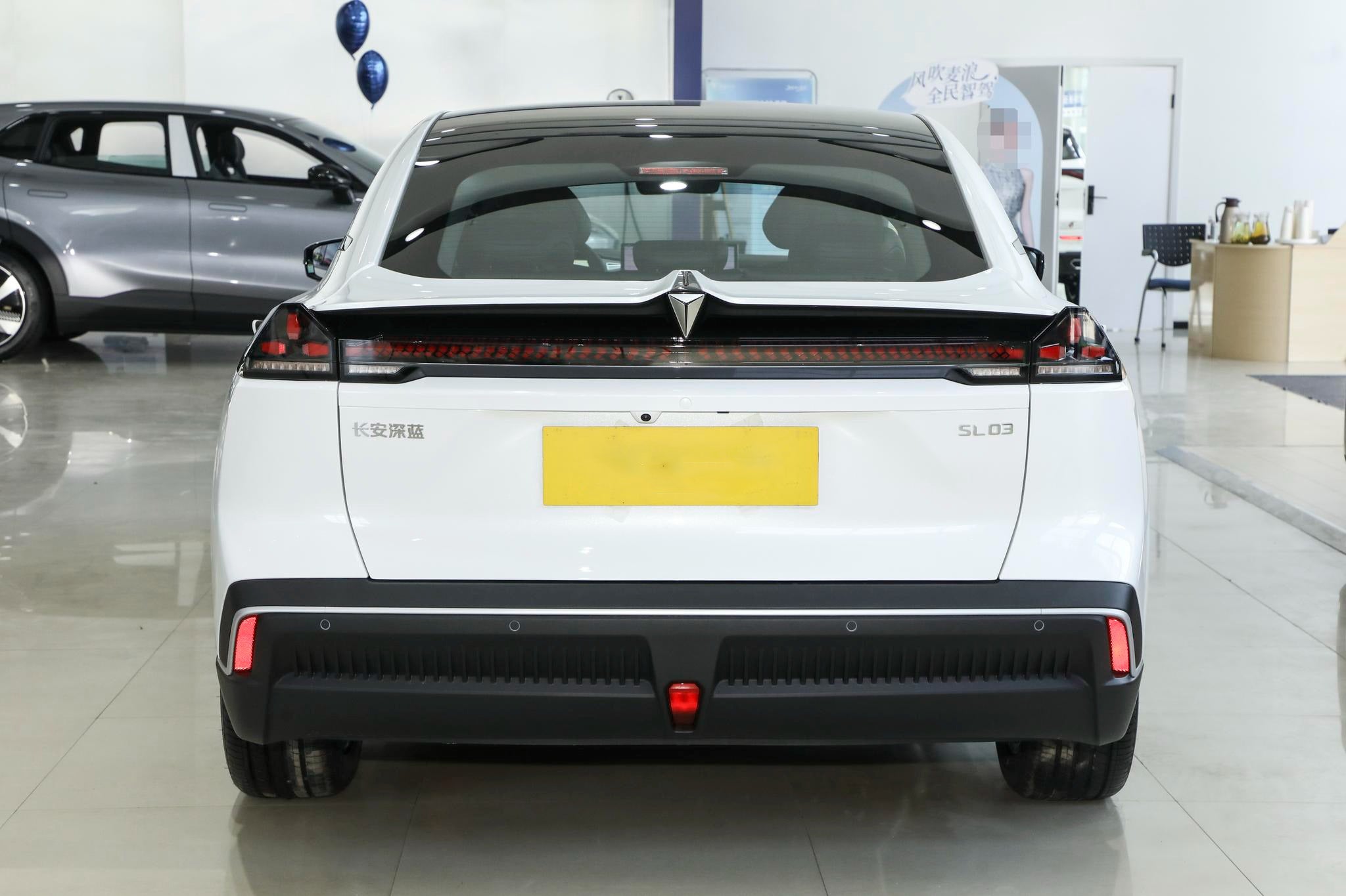 Deepal SL03 2025 Facelift 140 Range-Extended (REEV) Elite