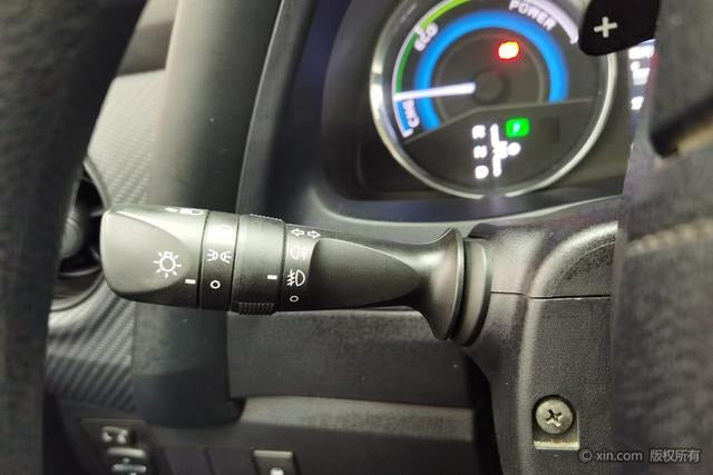 Toyota Levin Hybrid 2017 Facelift 1.8H GS CVT Elite Sunroof