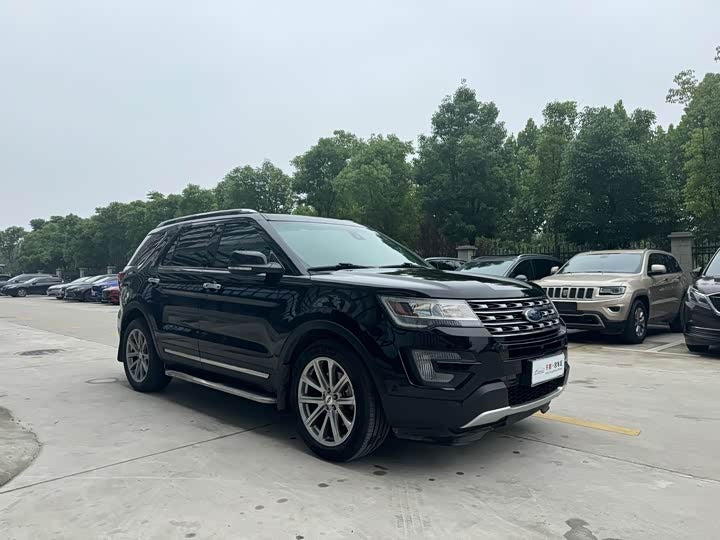 Ford Explorer (Imported) 2017 2.3T Elite - Excellent Condition