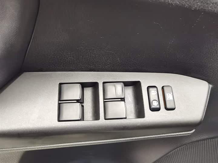 Toyota RAV4 2018 2.5L 4WD Elite