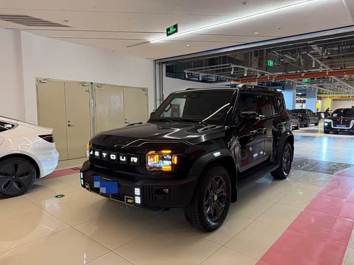 Jetour Traveller 2025 2.0TD DCT XWD Discovery — 13,000km | Black | Ningbo, China