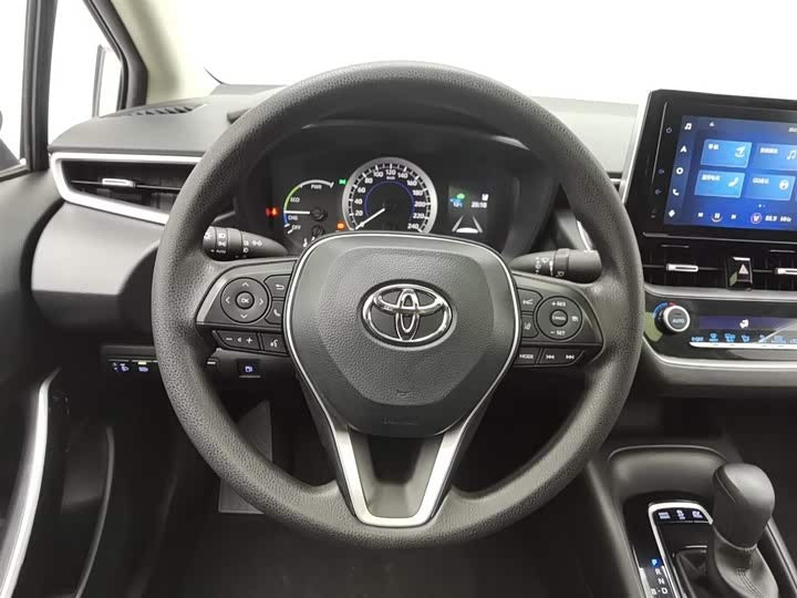 🚗 2021 Toyota Corolla Hybrid – 43k km