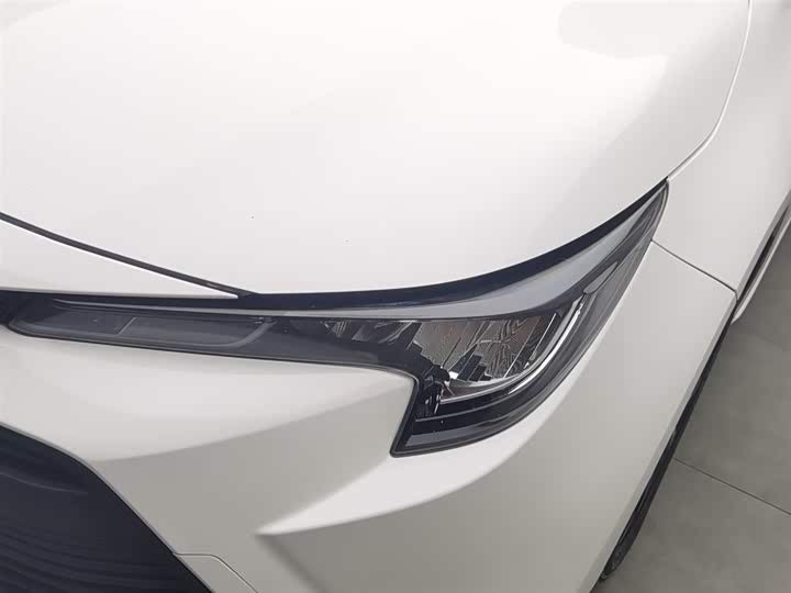 2023 Toyota Levin Hybrid 1.8L | 31.6k km |