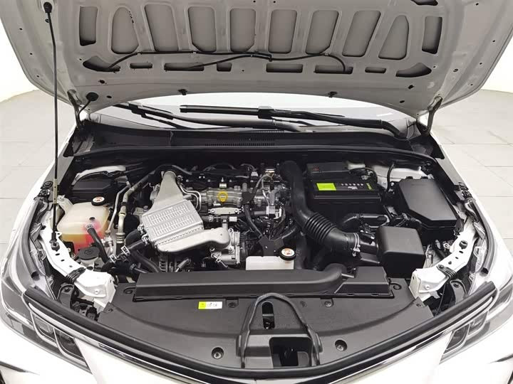 🚗 2023 Toyota Corolla 1.2T – 34k km